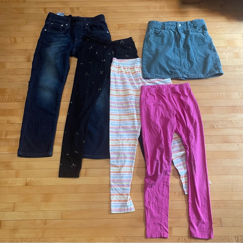 Pants and skirt bundle in girls size L 10/12 - Cat & Jack, Levi’s